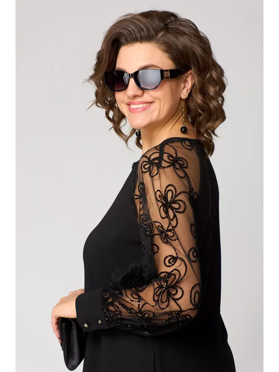 Barbara | Vestido elegante e sensual de renda preta