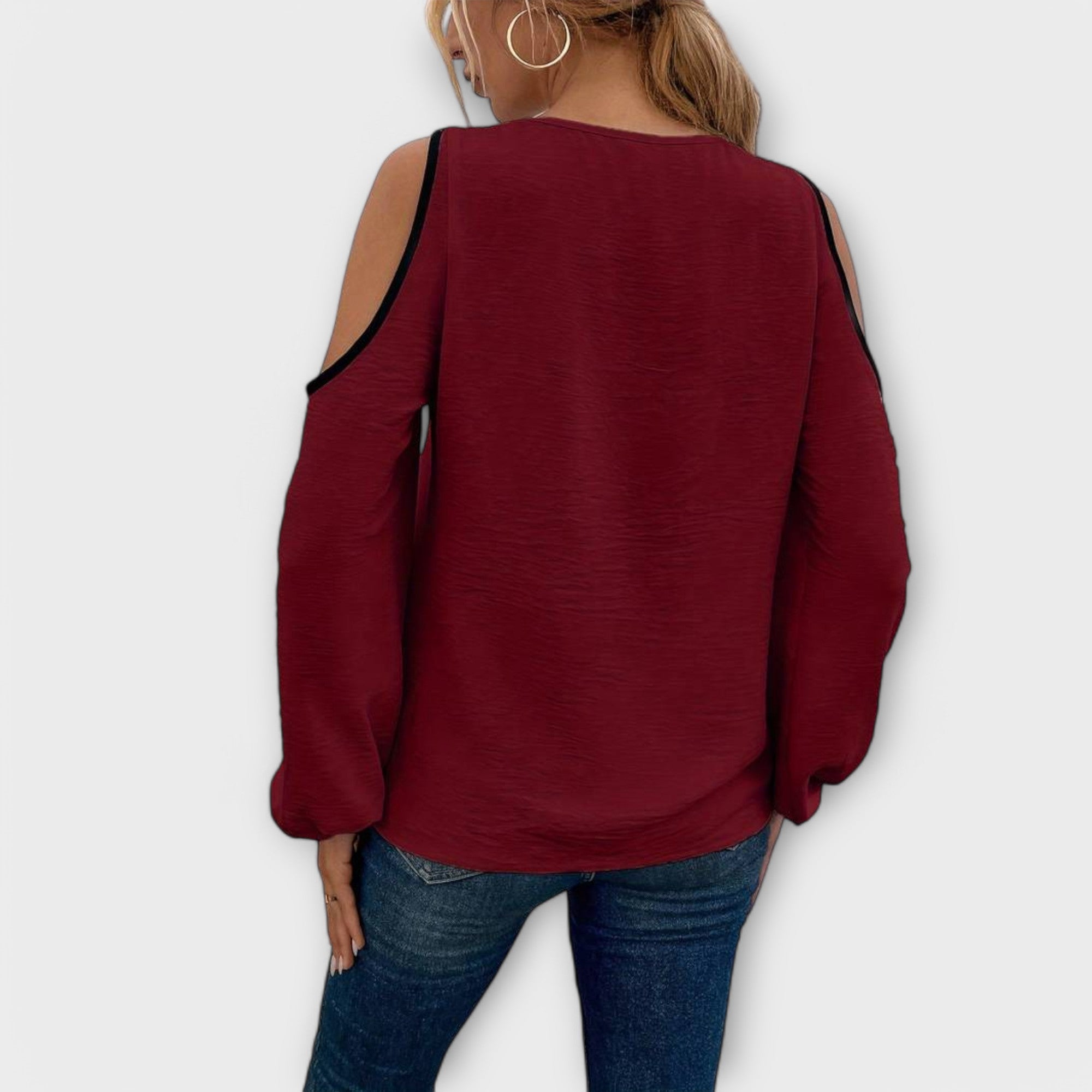 Mariana - Blusa com decote quadrado