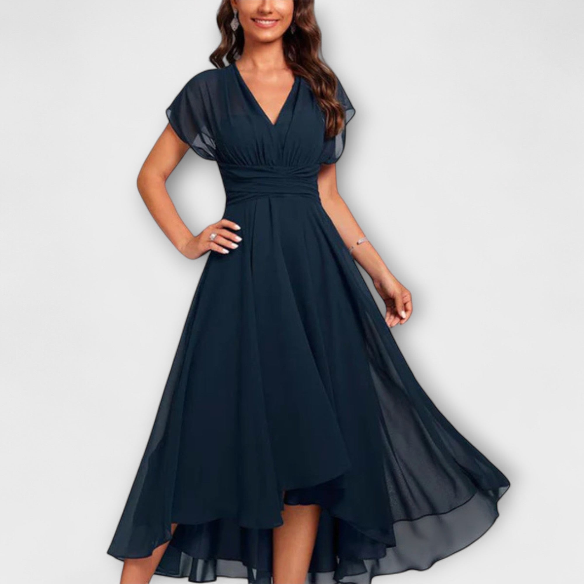 Sofia – Vestido Fluido com Decote em V