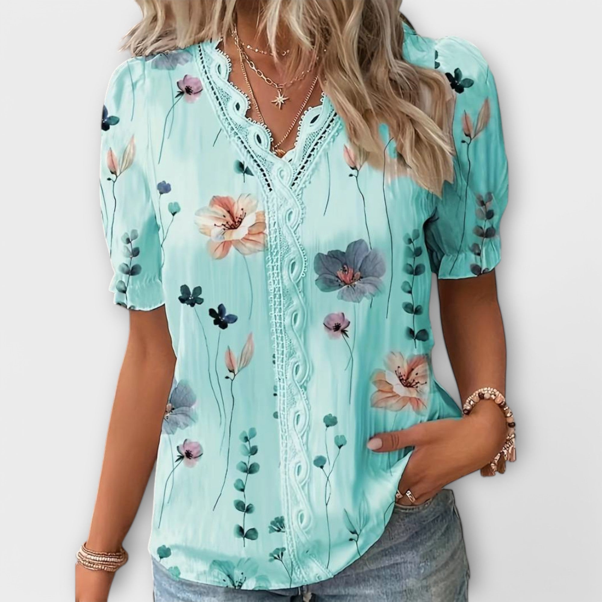 Bruna - Blusa elegante com um decote pontiagudo
