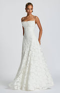 Francisa™ | Vestido Comprido com Corpete em Renda