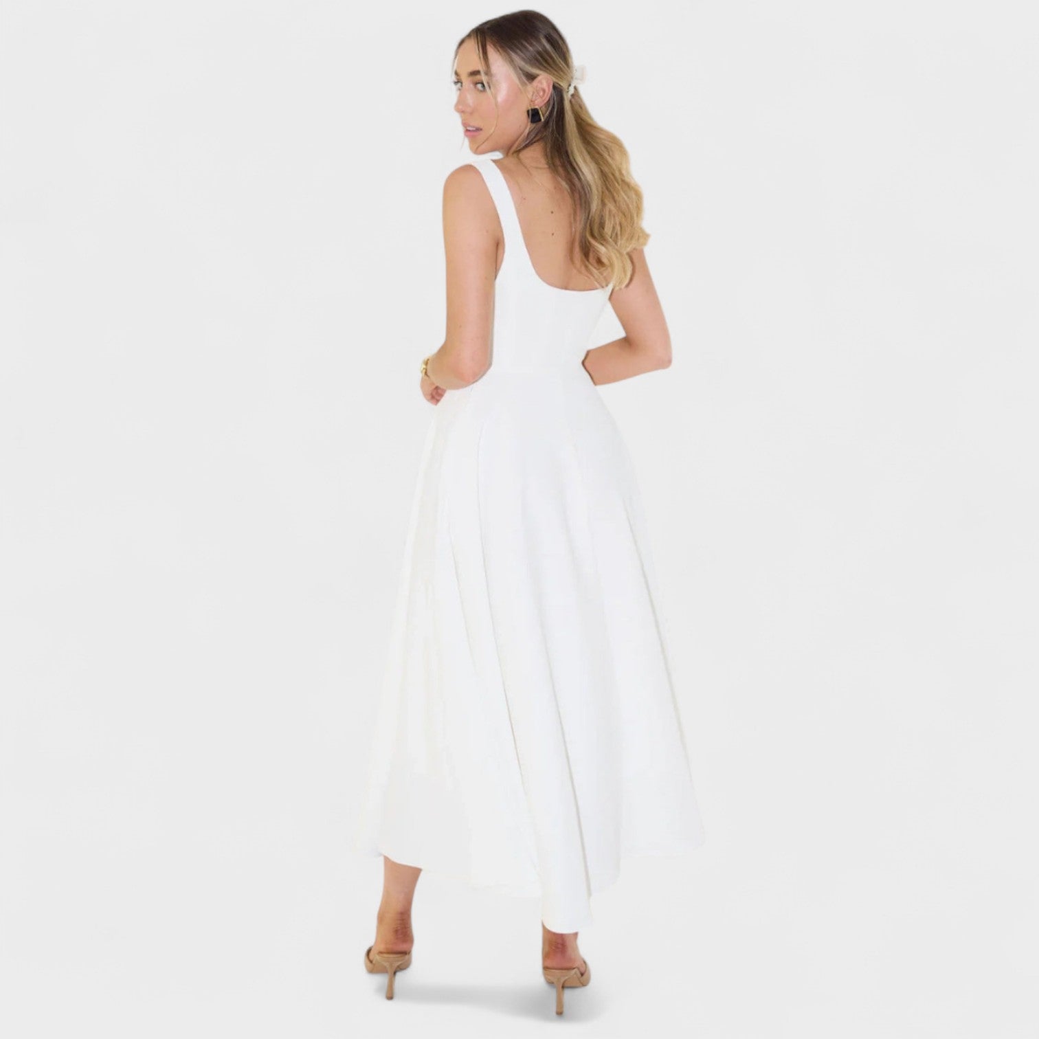 Maribel - Vestido Midi com decote quadrado
